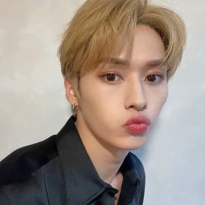 Lee know thumbnail