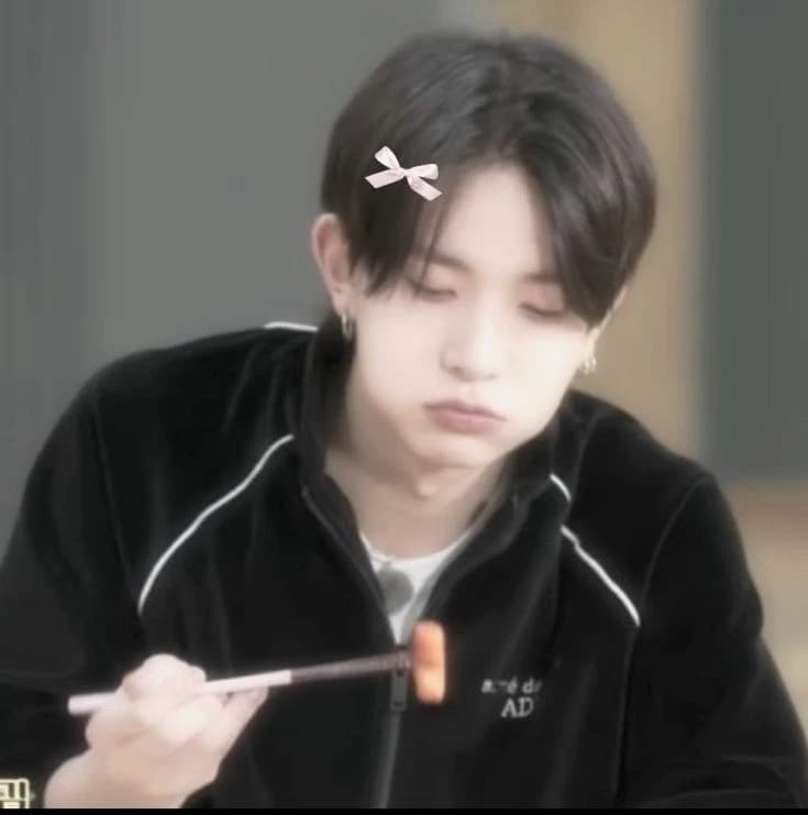 Heeseung thumbnail