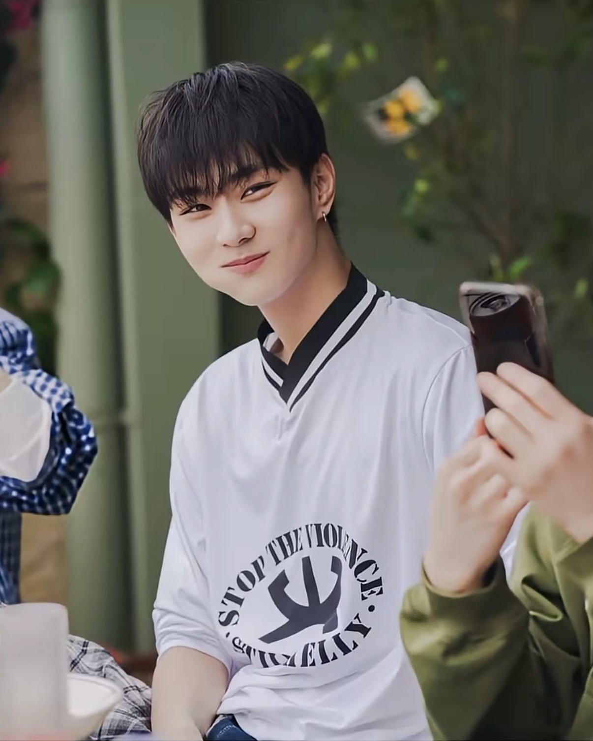 Yang Jungwon  thumbnail