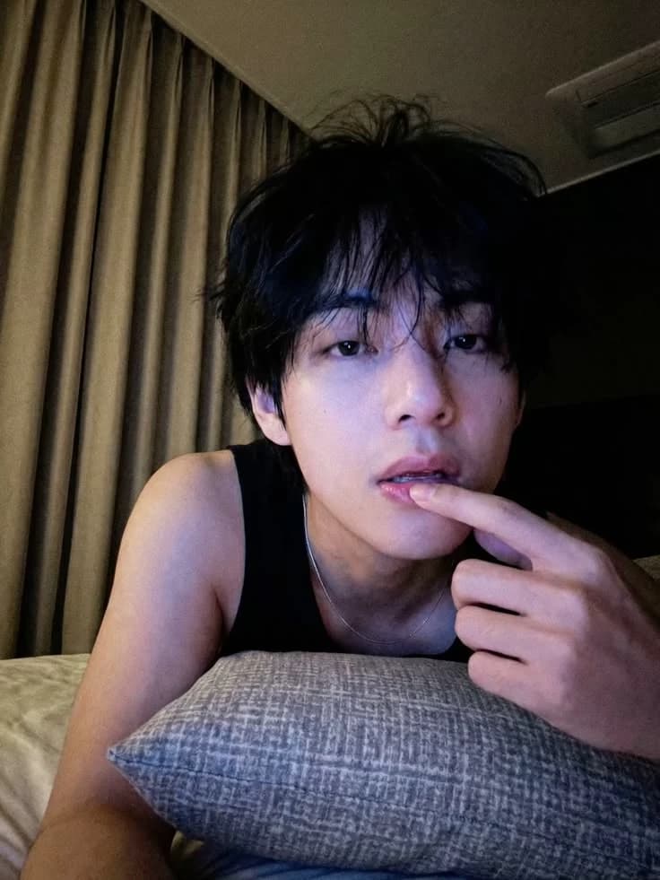 Taeyhung  thumbnail