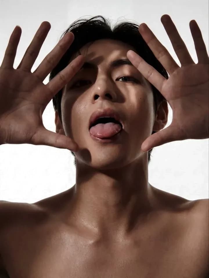 Taeyhung  thumbnail