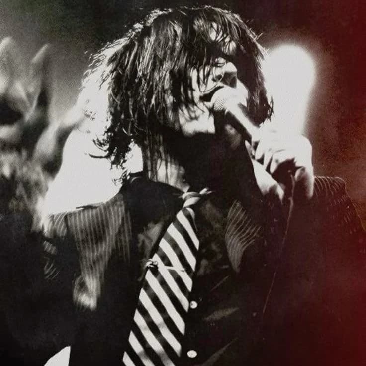 Gerard Way thumbnail