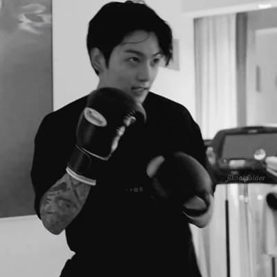 Jeon Jungkook  thumbnail