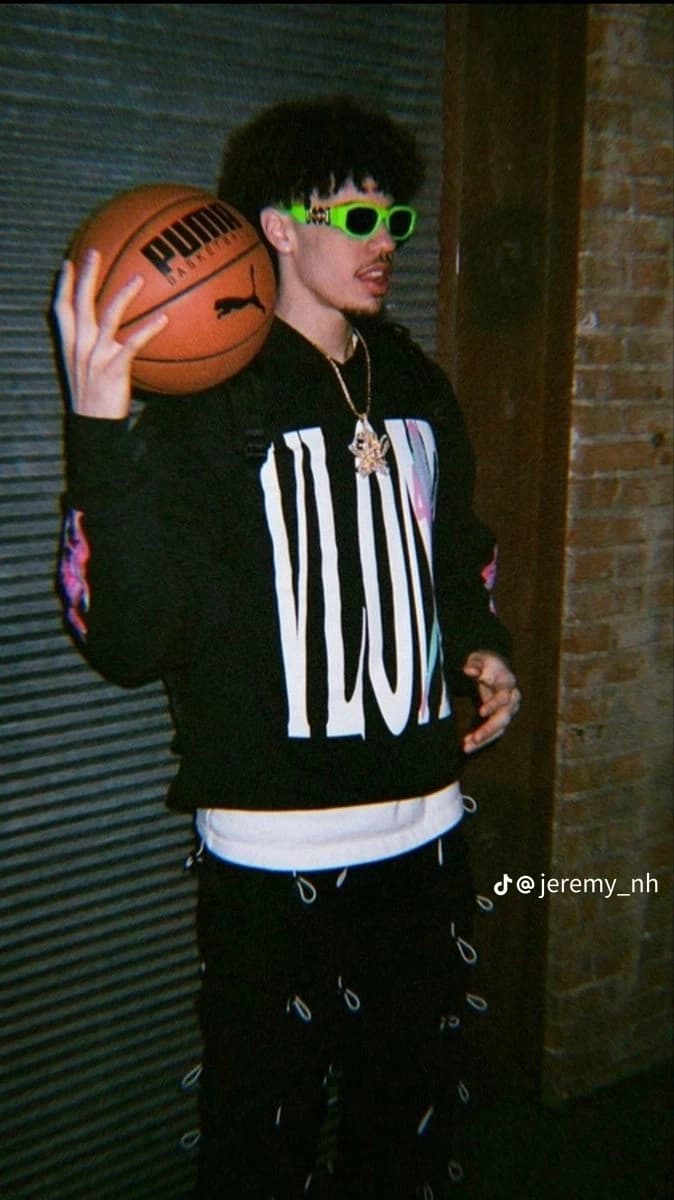 LAMELO BALL thumbnail