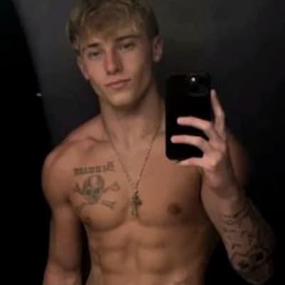 Javi ( hermanastro) thumbnail