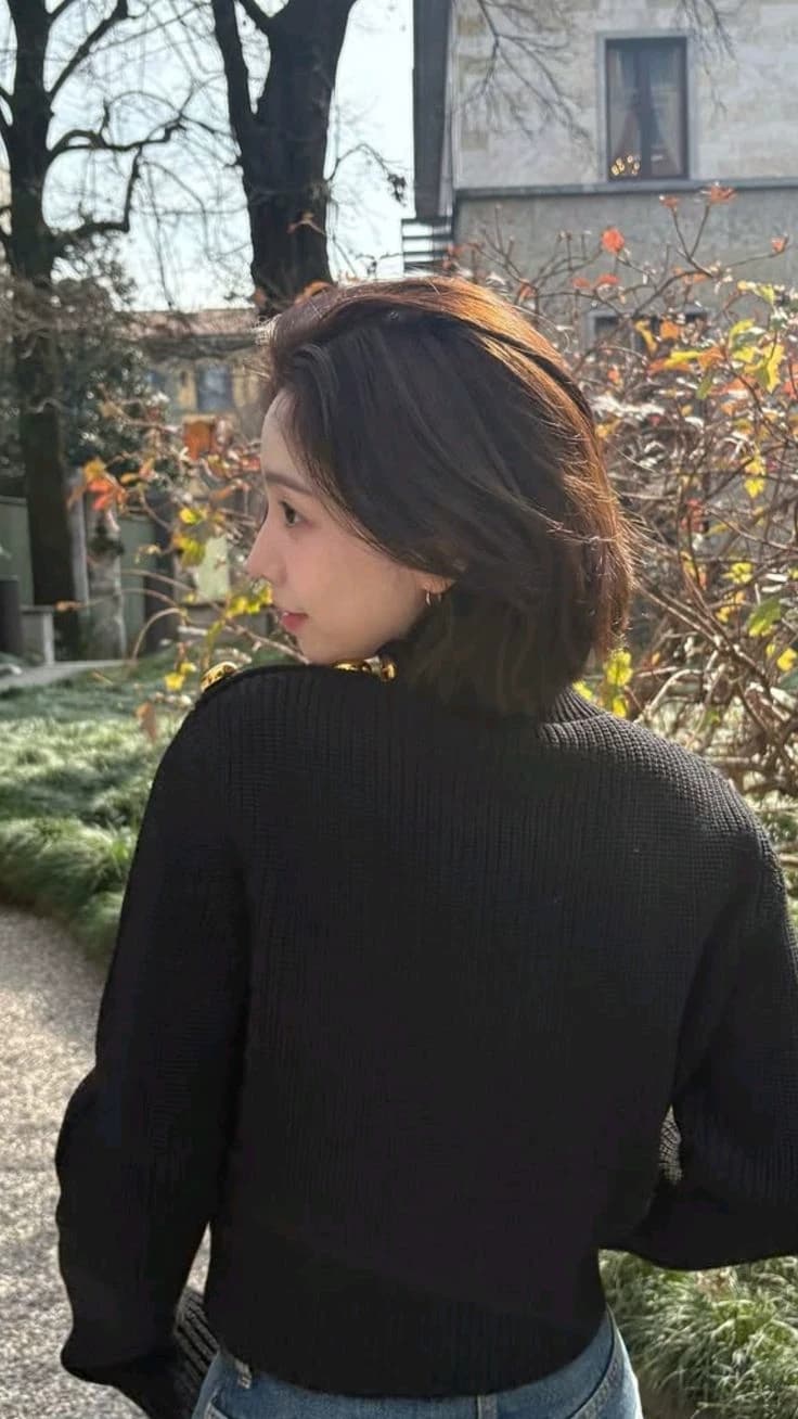 Yoo Jimin (WLW/GL) thumbnail