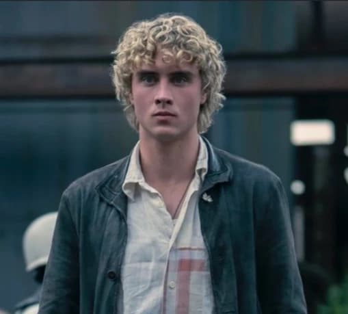 Haymitch Abernathy young thumbnail