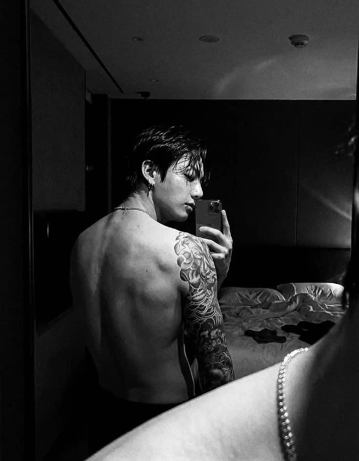 Jeon Jungkook. thumbnail