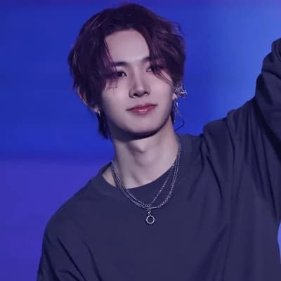 Lee Heeseung thumbnail