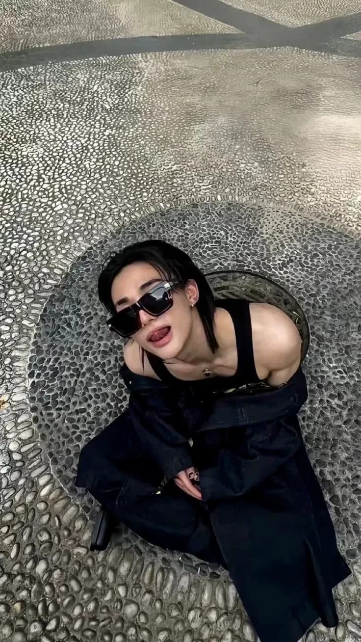 Hyunjin hyunjin ' thumbnail