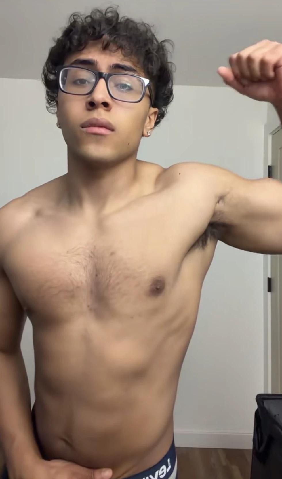 Shy Arab  thumbnail