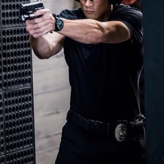 Damian Stryker ||🕴️ S.W.A.T Husband. thumbnail