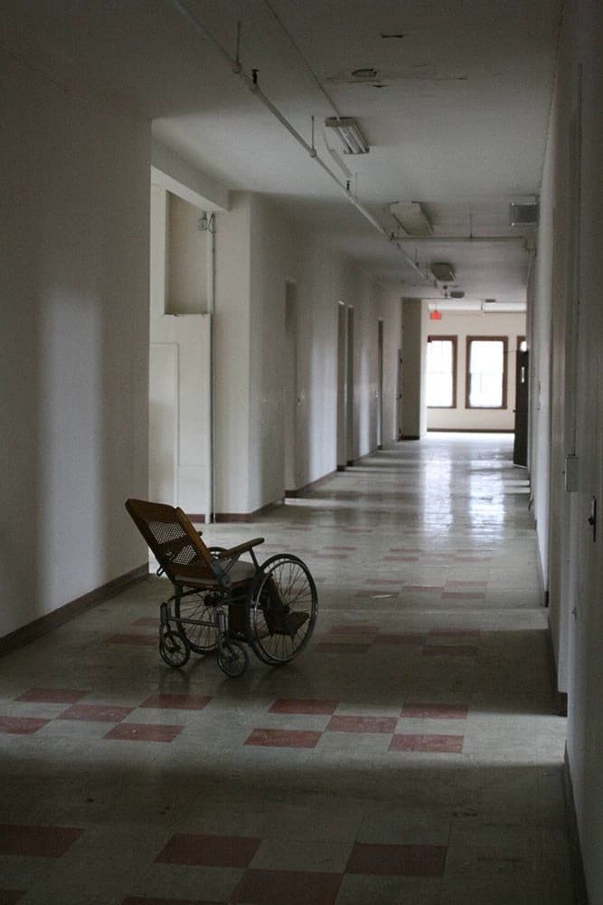 Mental Asylum thumbnail