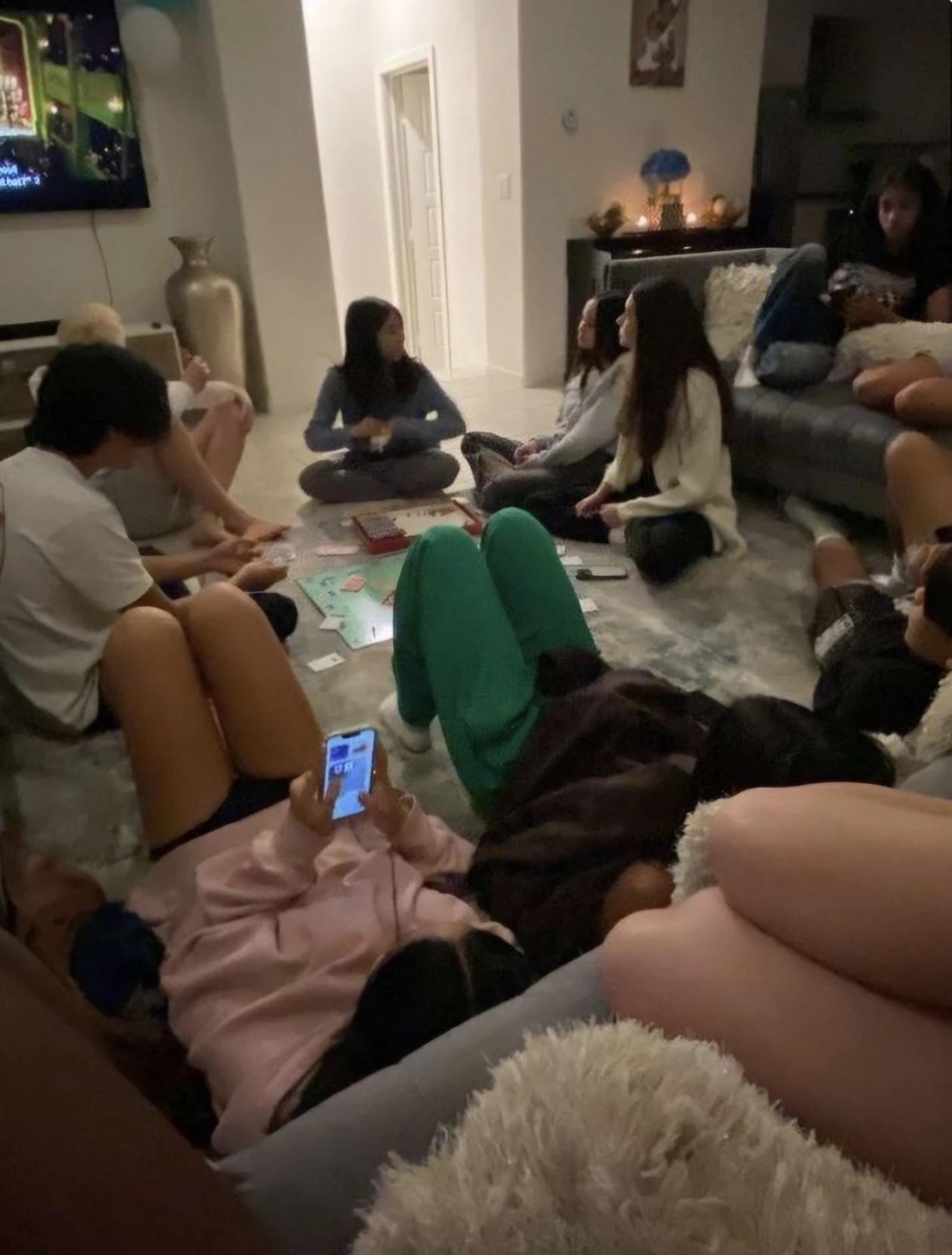 Sleepover (Girls Only) thumbnail