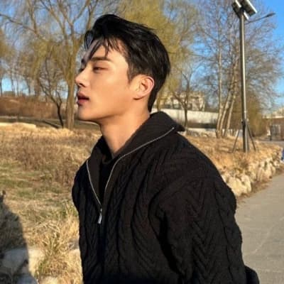 Seo-Jun thumbnail