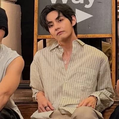 Kim Taehyung thumbnail