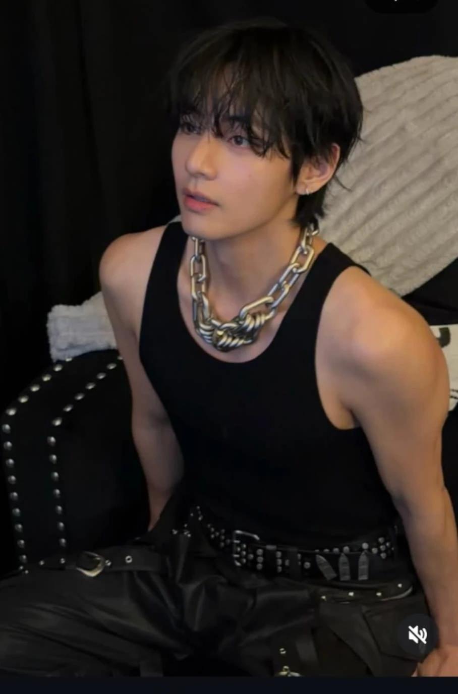 Taehyung  thumbnail
