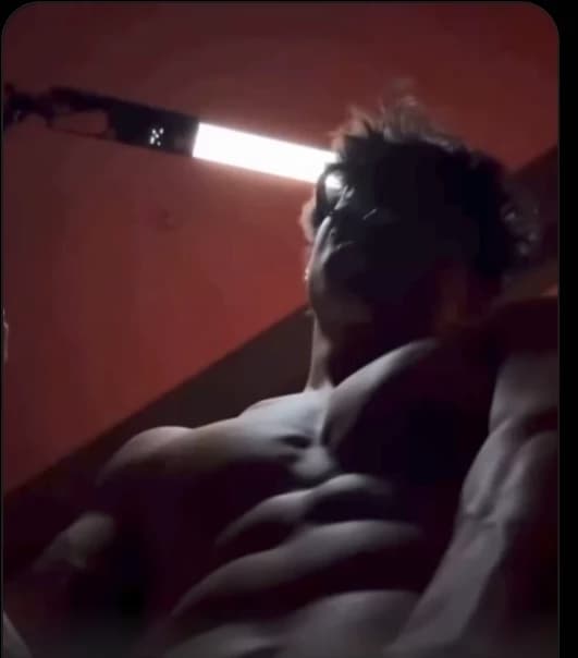Ethan Miller thumbnail