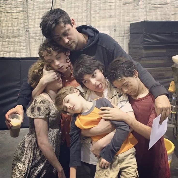 It Movie Cast (2017) thumbnail