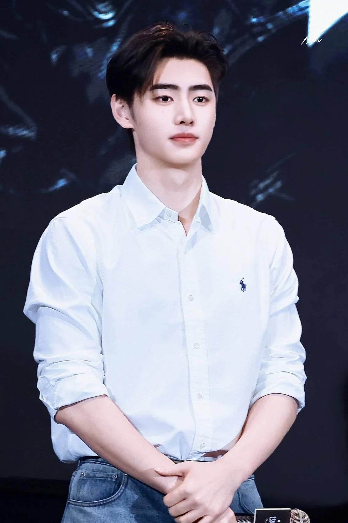 Park sunghoon  thumbnail
