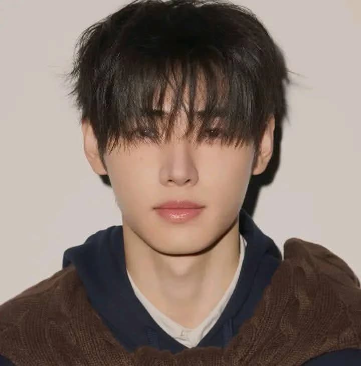 Park sunghoon  thumbnail