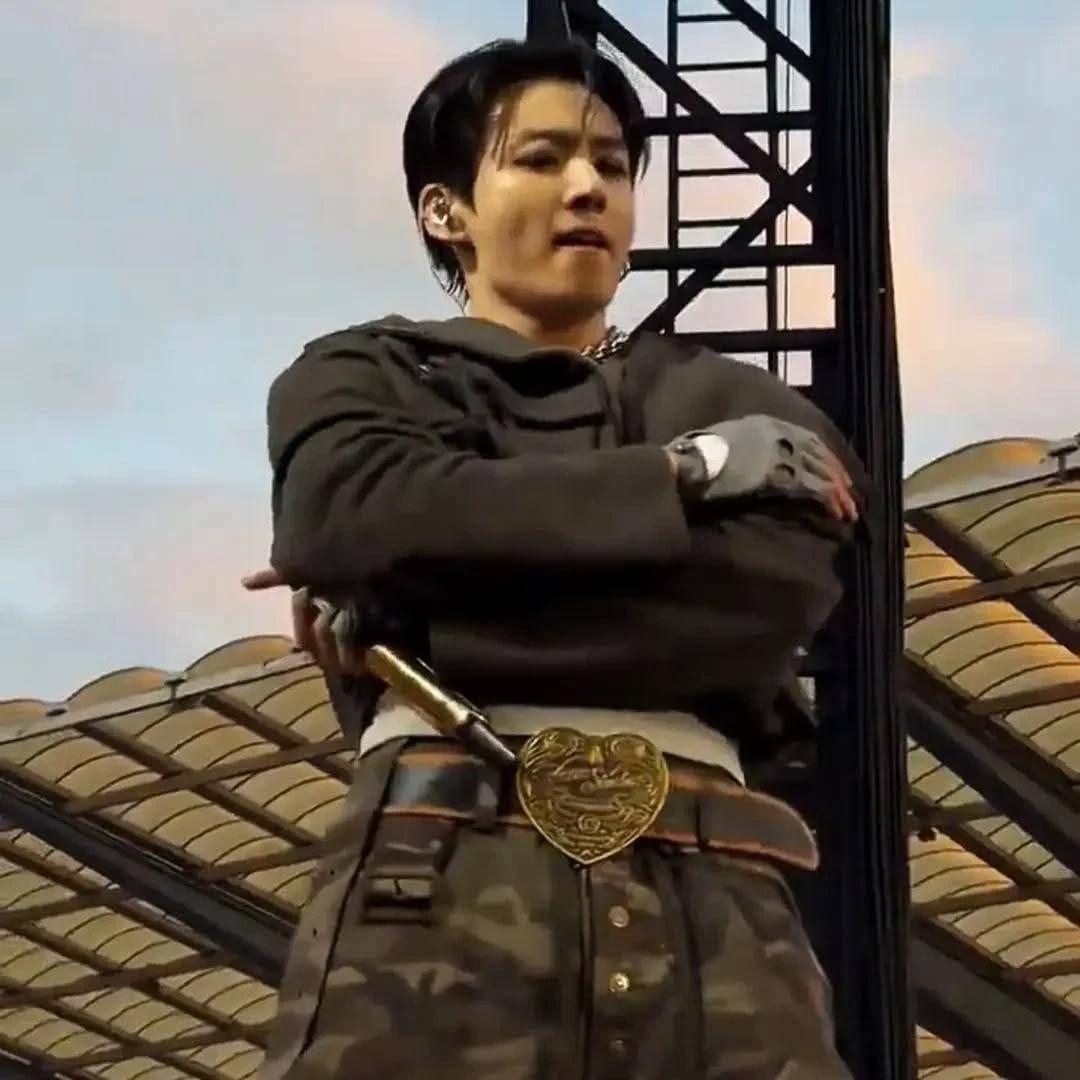 Jeon Jungkook thumbnail