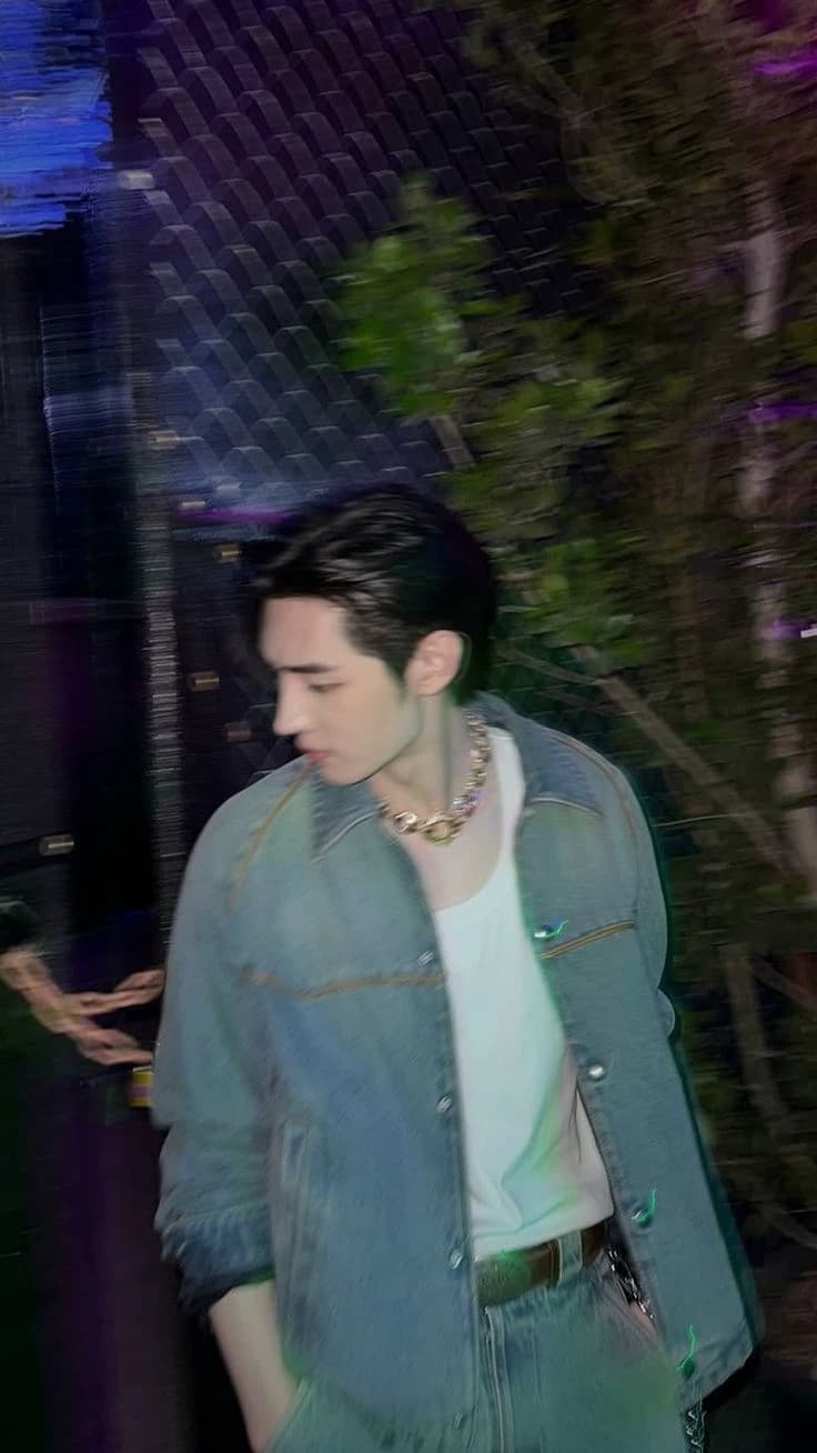 sunghoon  thumbnail