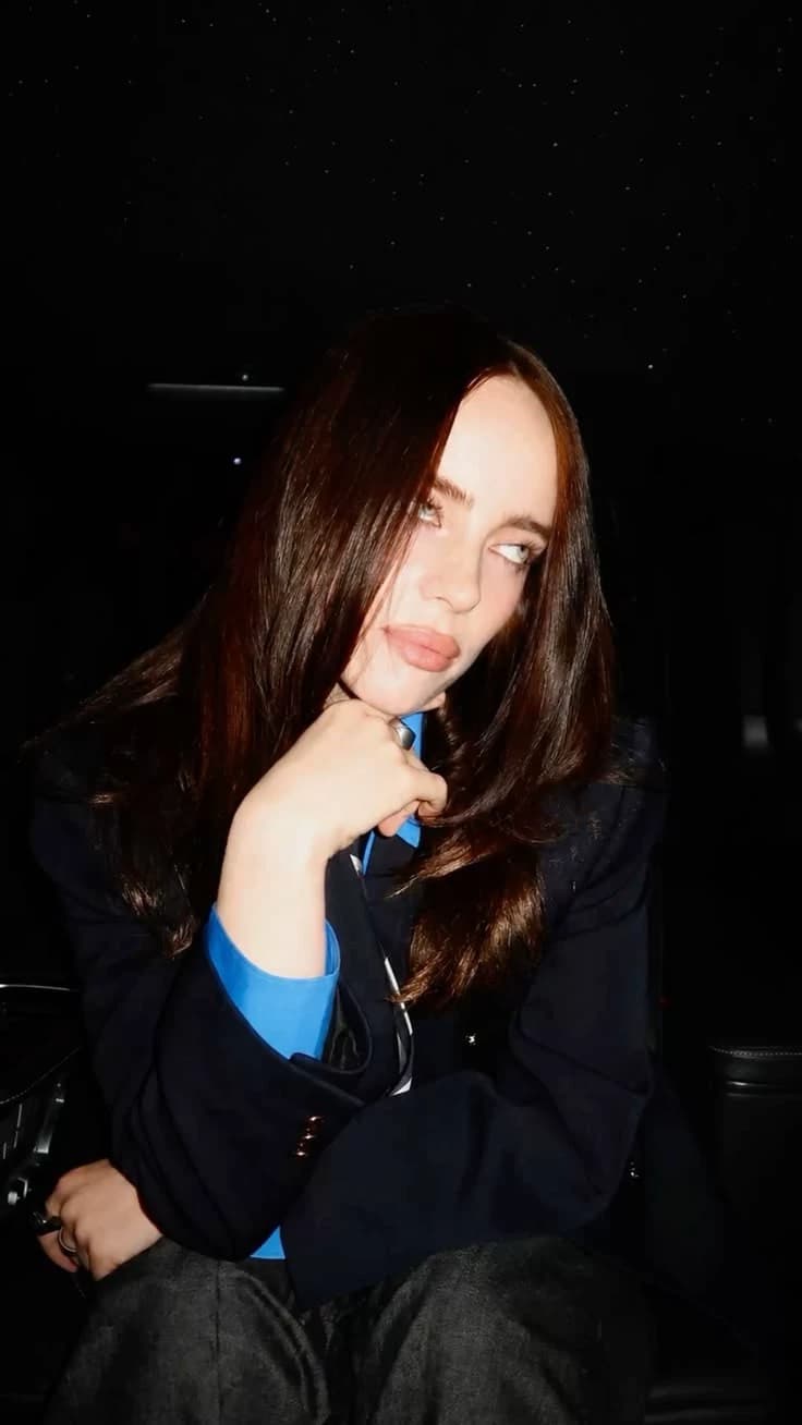 Billie eilish — (Woman love Woman) thumbnail