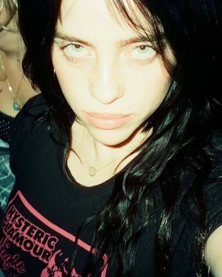 Billie eilish — ( WOMAN LOVE WOMAN) thumbnail
