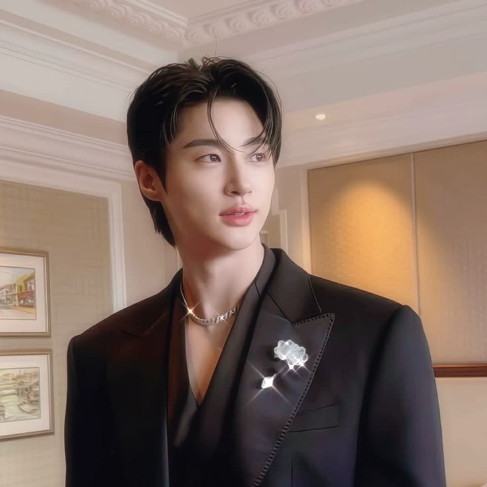 Byeon Wooseok  thumbnail