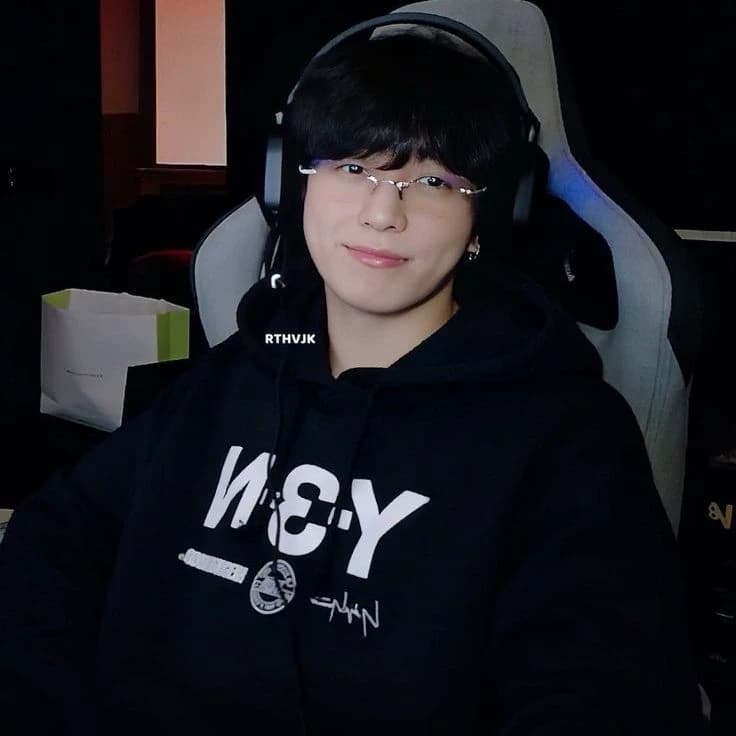 Jungkook thumbnail