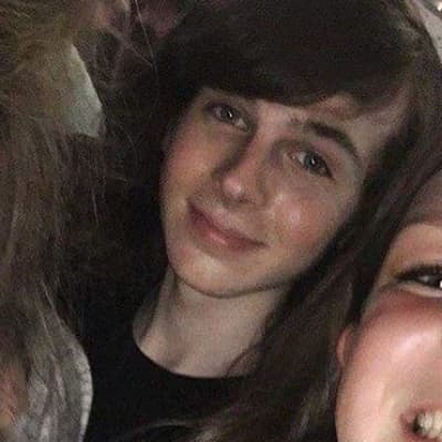 Chandler Riggs thumbnail