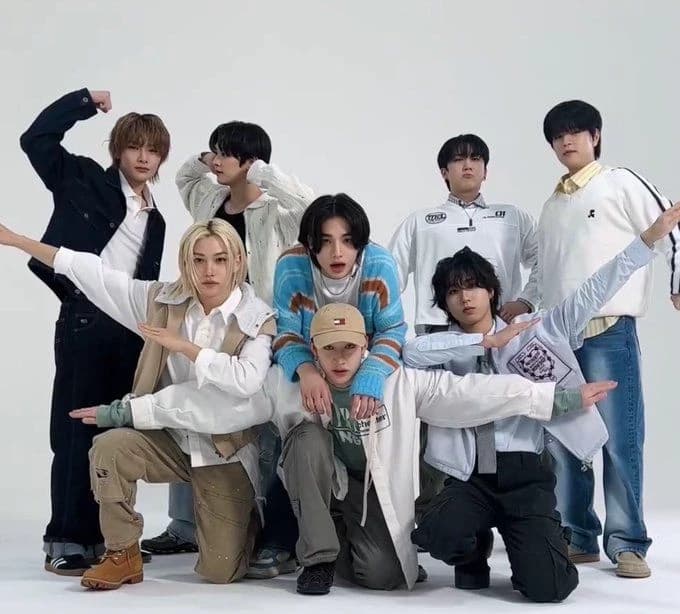 Stray Kids☆ thumbnail