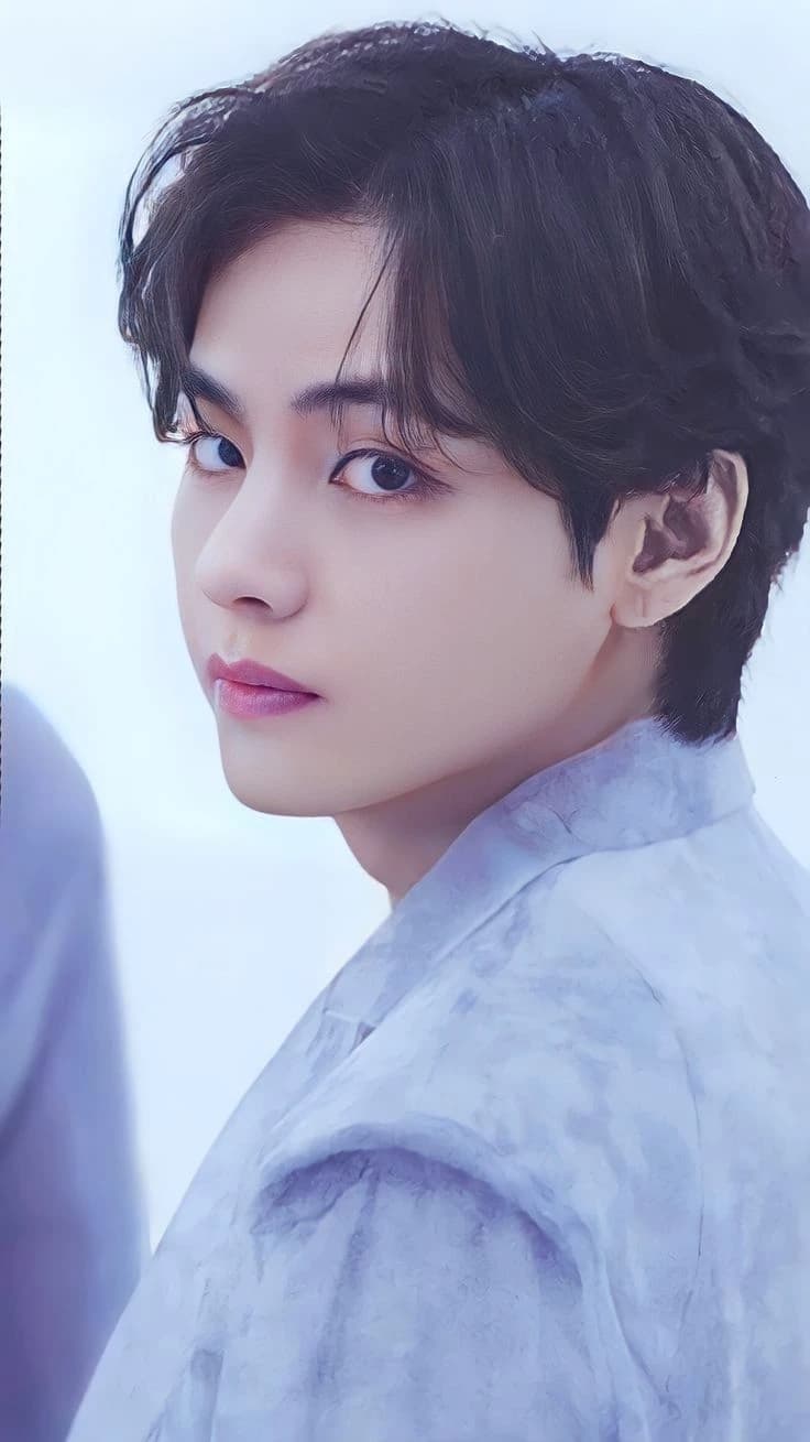 kim taehyung - sold to the mafia boss thumbnail