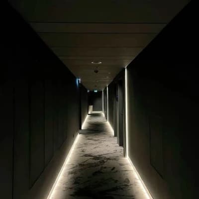 gates entrance  thumbnail
