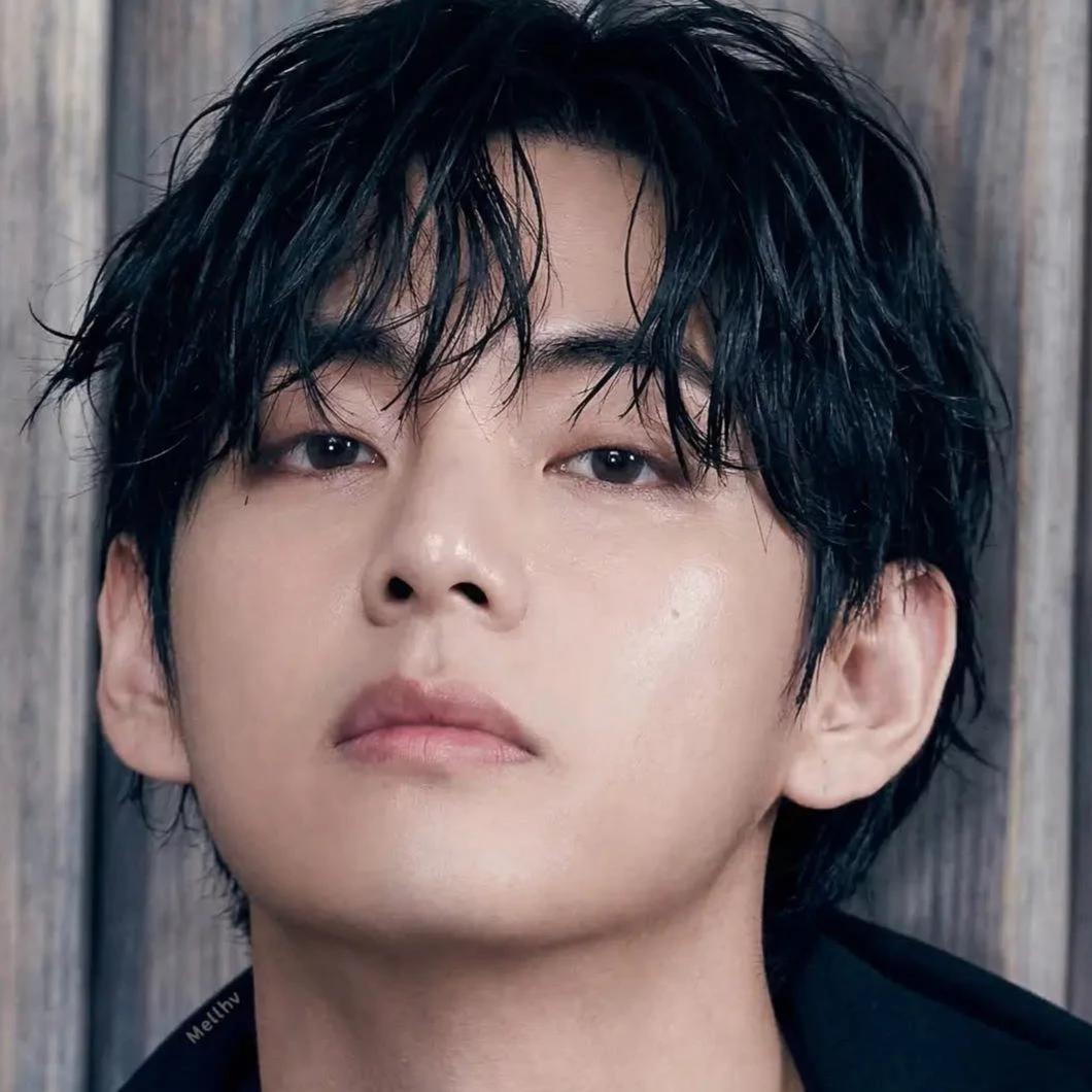 Kim Taehyung thumbnail