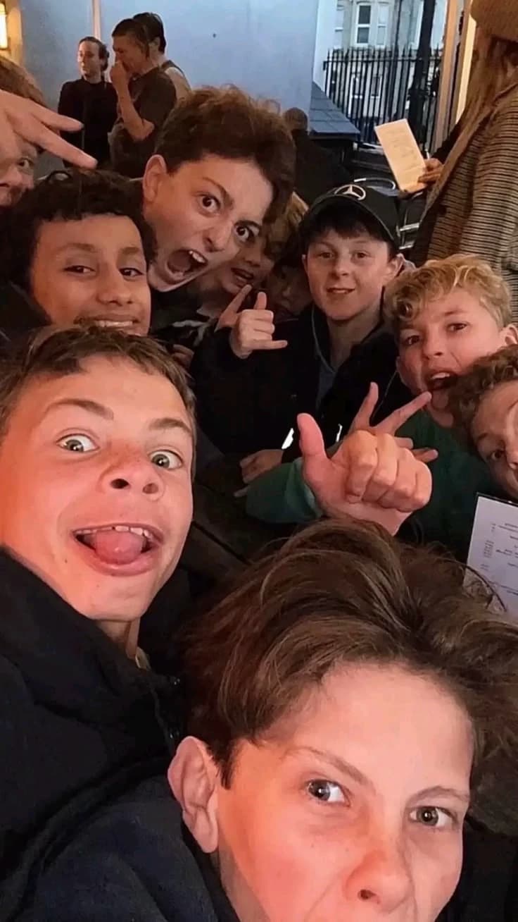 Lotf Cast School ‼️👀 (Fake!)  thumbnail