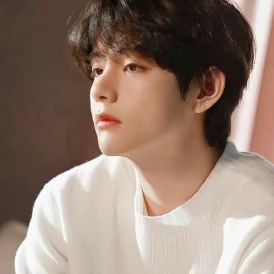 Kim Taehyung thumbnail