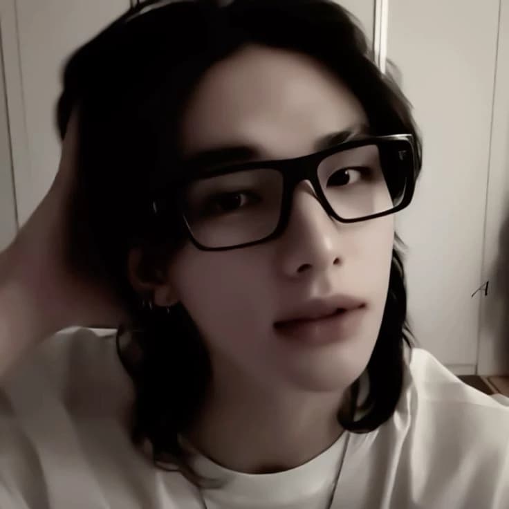 Hyunjin (hyunlix BL)  thumbnail