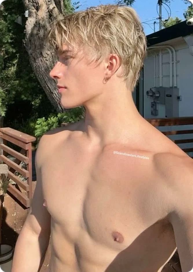 Christopher thumbnail