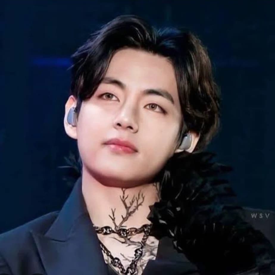 Kim Taehyung thumbnail
