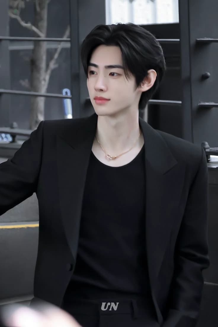 Sunghoon - your father's friend thumbnail