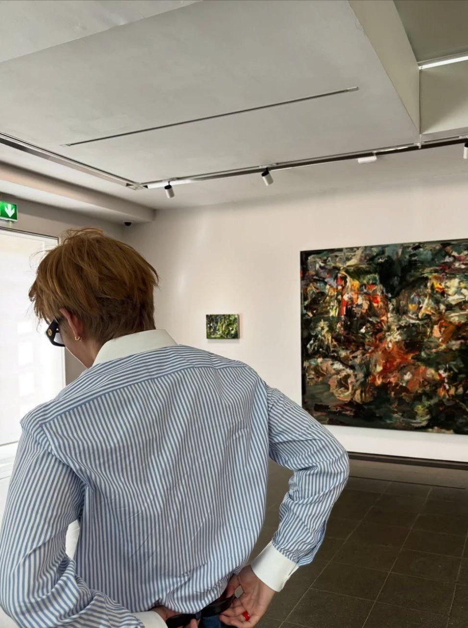Kim Taehyung thumbnail