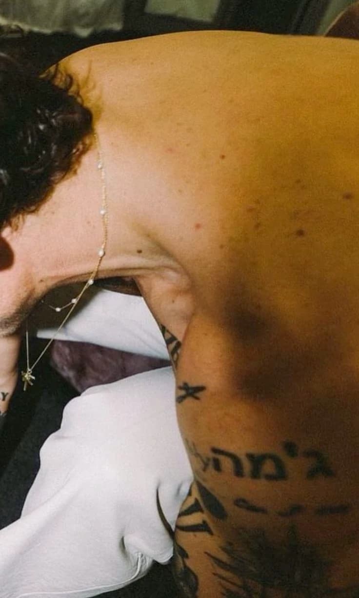 Harry Styles -  thumbnail