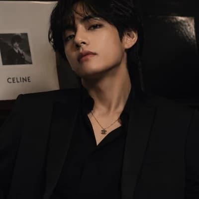 Kim Taehyung thumbnail