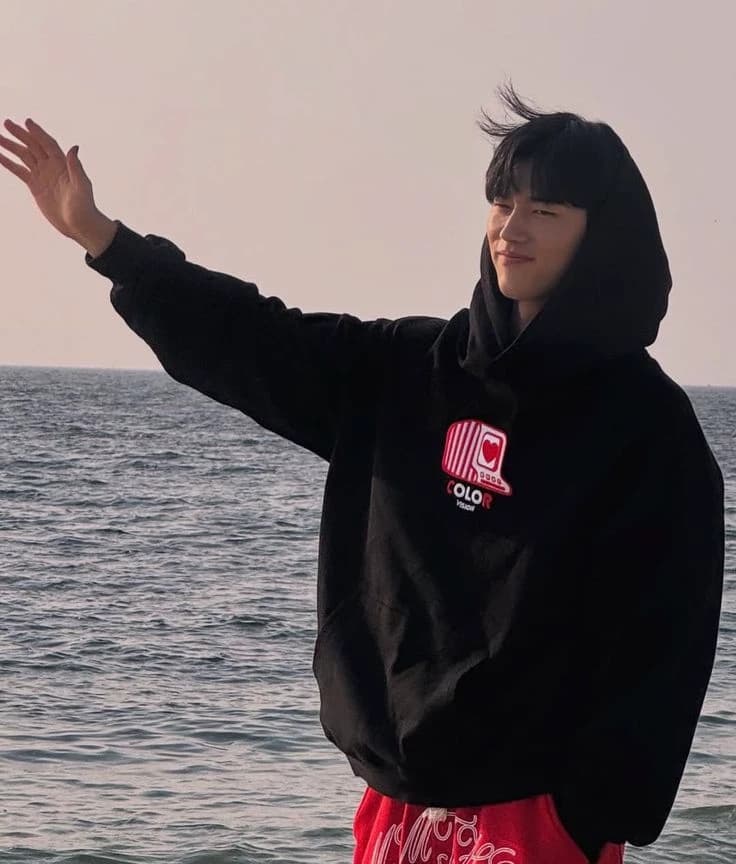 Choi hyunwook  thumbnail