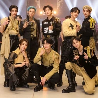 Stray kids thumbnail