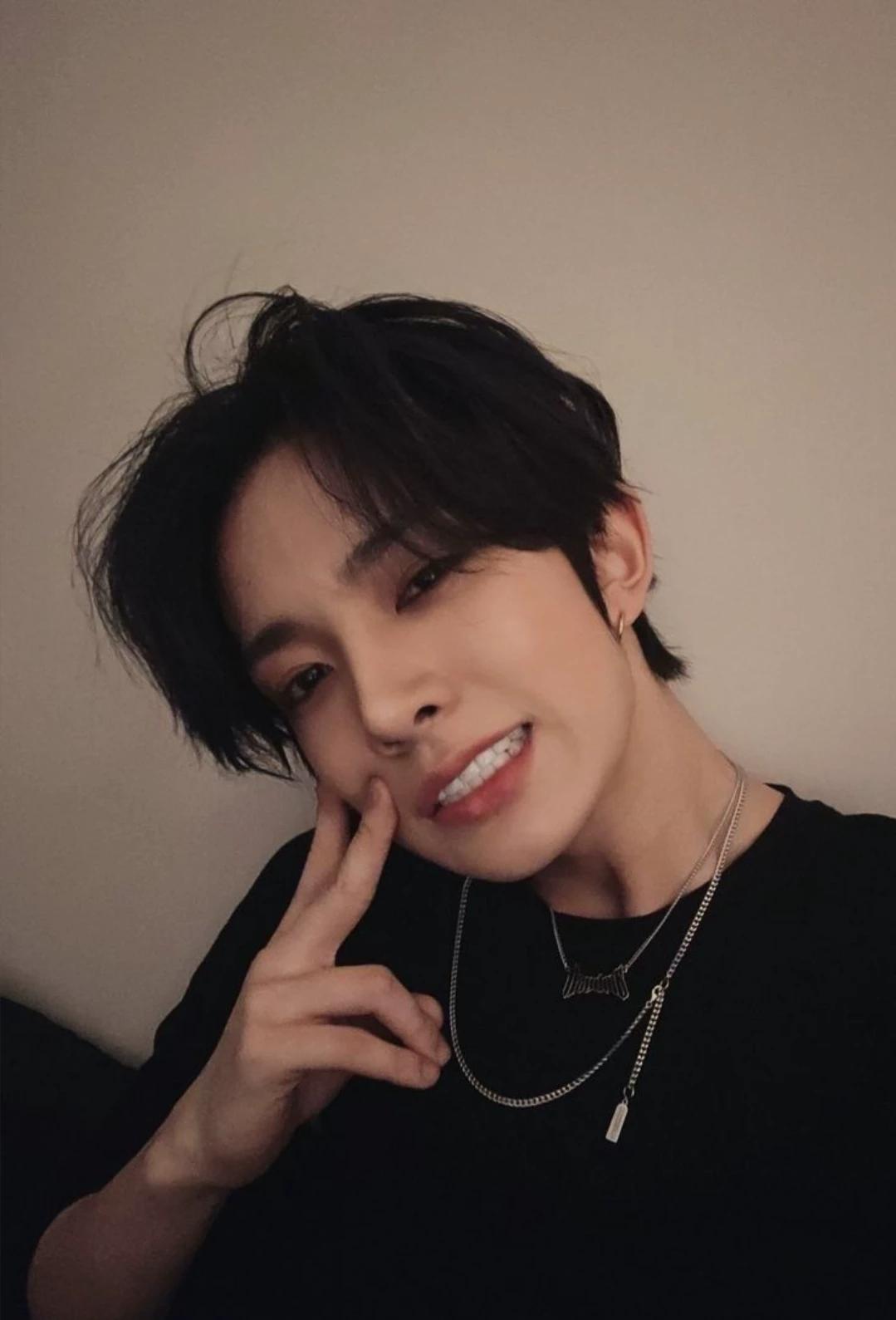 Lee Heeseung  thumbnail
