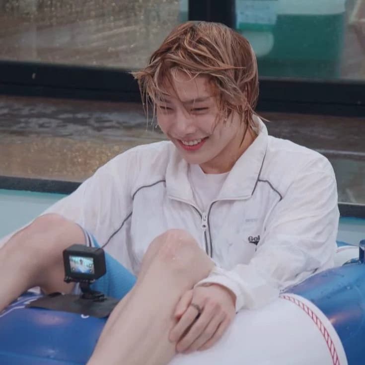 Yang Jeongin thumbnail