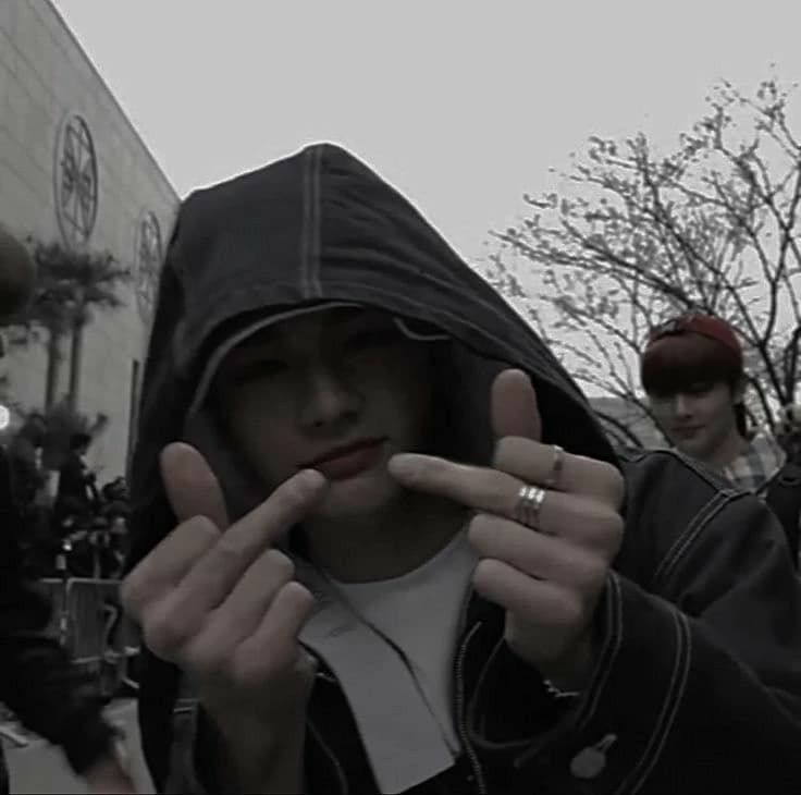 Hyunjin thumbnail